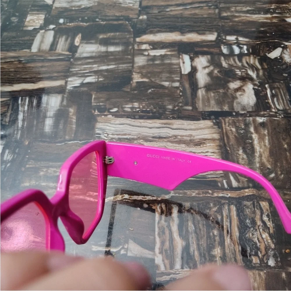 Fashion fun luxury inspired sunglasses shades frames NEW - Picture 4 of 4